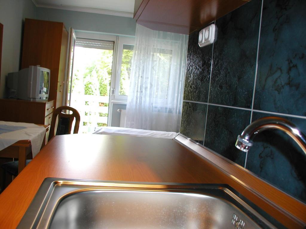 Ferienwohnung Lila Haz Harkan Zimmer foto
